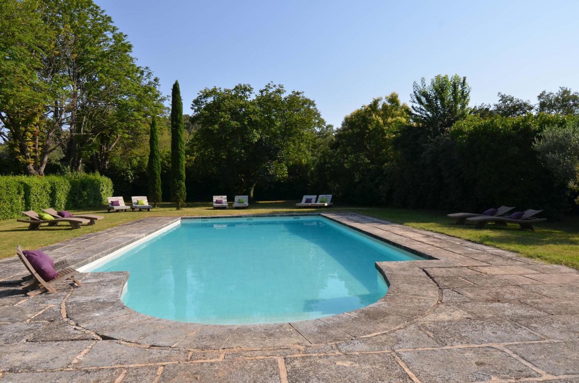 Bed and Breakfast Domaine Shambala à Velaux Extérieur photo